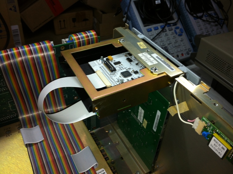 Slim SD HxC Floppy Emulator in a Lecroy DDA125 Oscilloscope.
